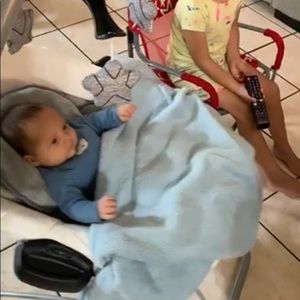 Meet your Posher, Juana